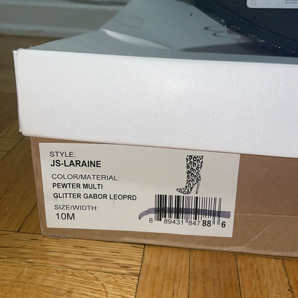 Jessica Simpson boots - Picture 7 of 8